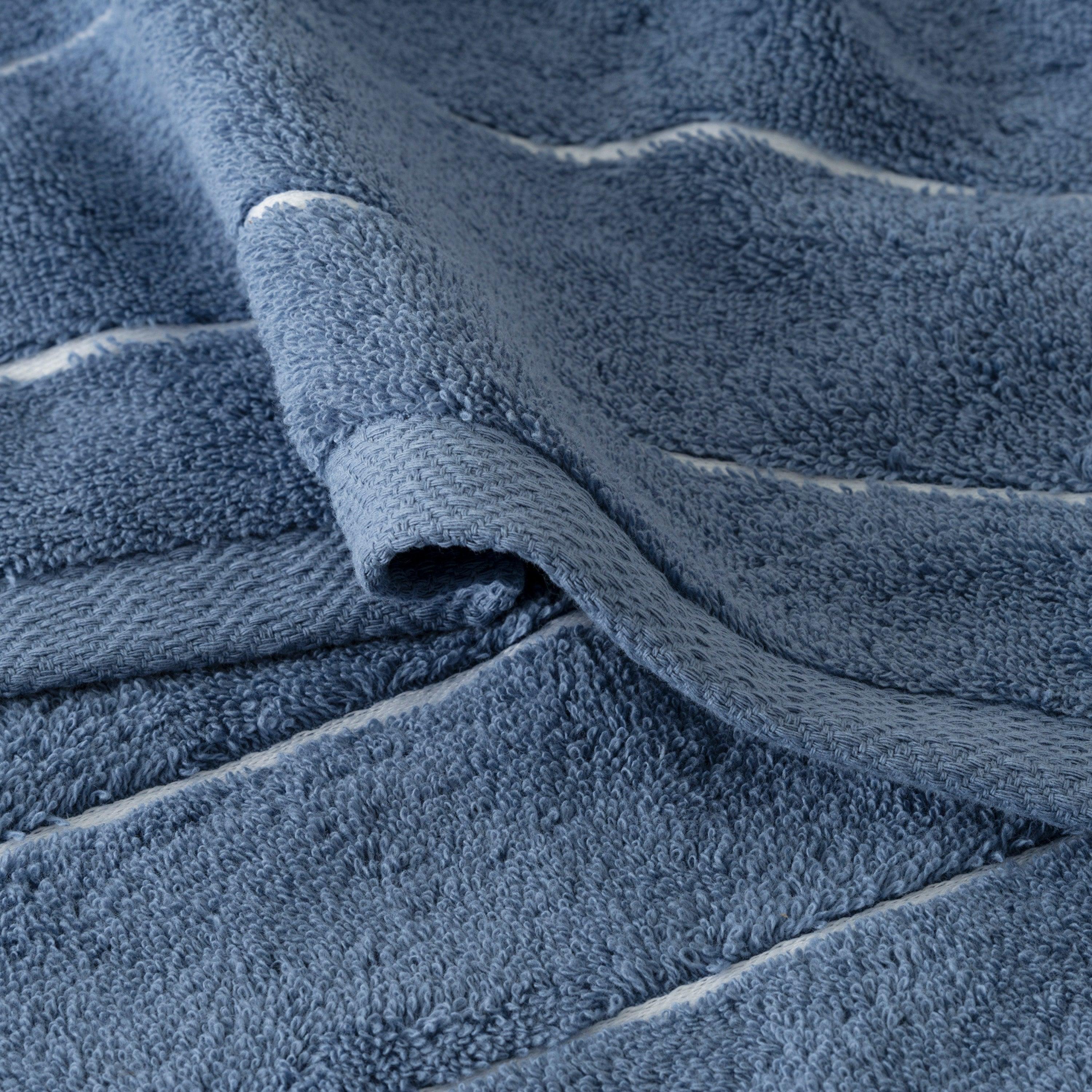 Hypnotic Cotton Bath Towel - Indigo - Image 5